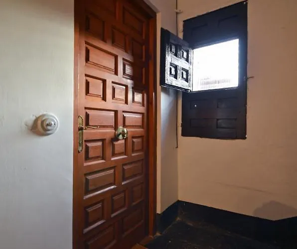 Apartamento Portal De Molina 1 - Piso Acogedor En El Caso Histórico De